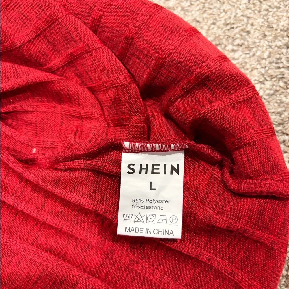 SHEIN Red Ribbed V-Neck Side-Button Knit Sweater - Picture 2 of 2